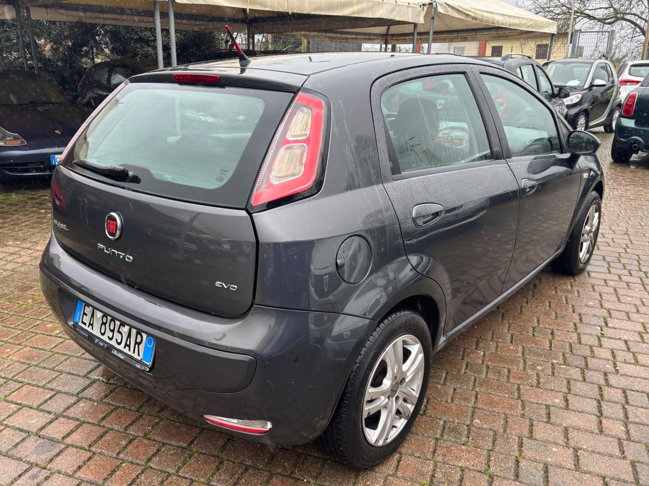 Fiat Punto Evo 1.4 5 porte Dynamic GPL - garanzia