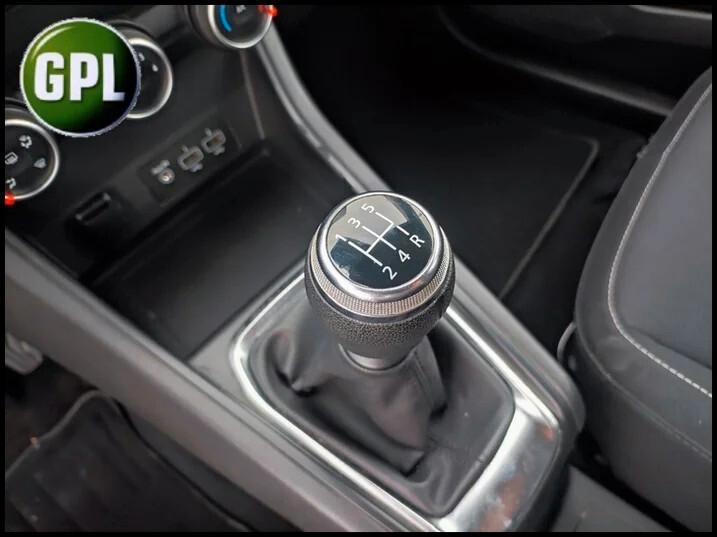 Renault Captur TCe 100 CV GPL Zen