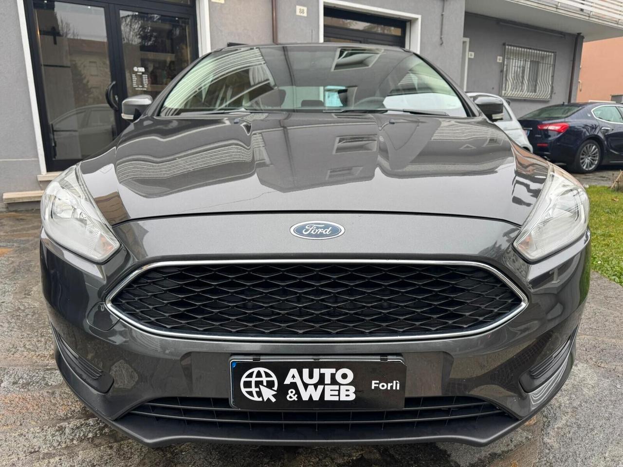 FORD FOCUS 1.5 TDCi 95cv TITANIUM NEOPAT