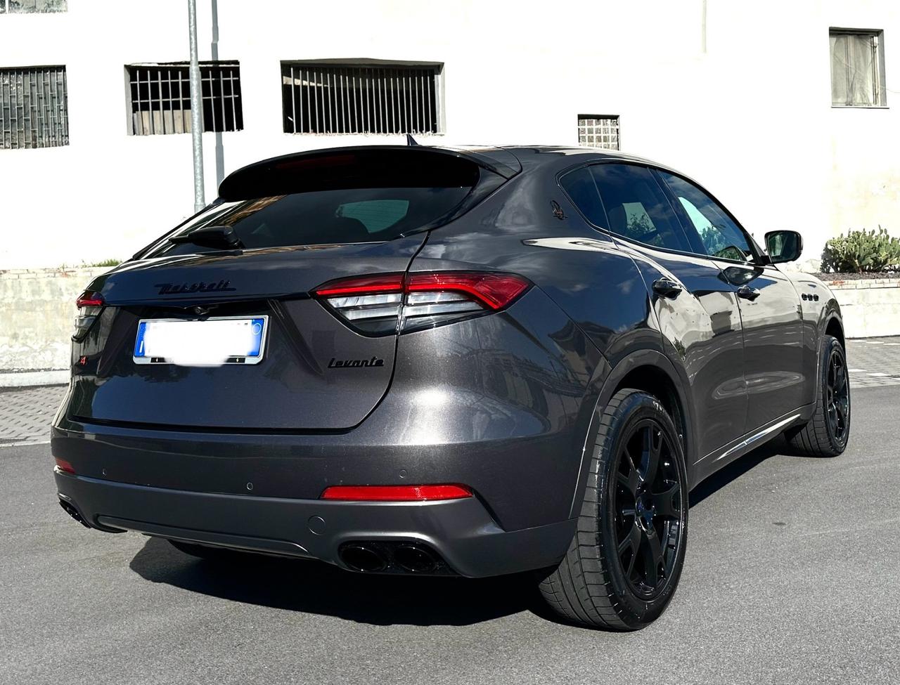 Maserati Levante Q4 V6 Diesel 275CV Gransport