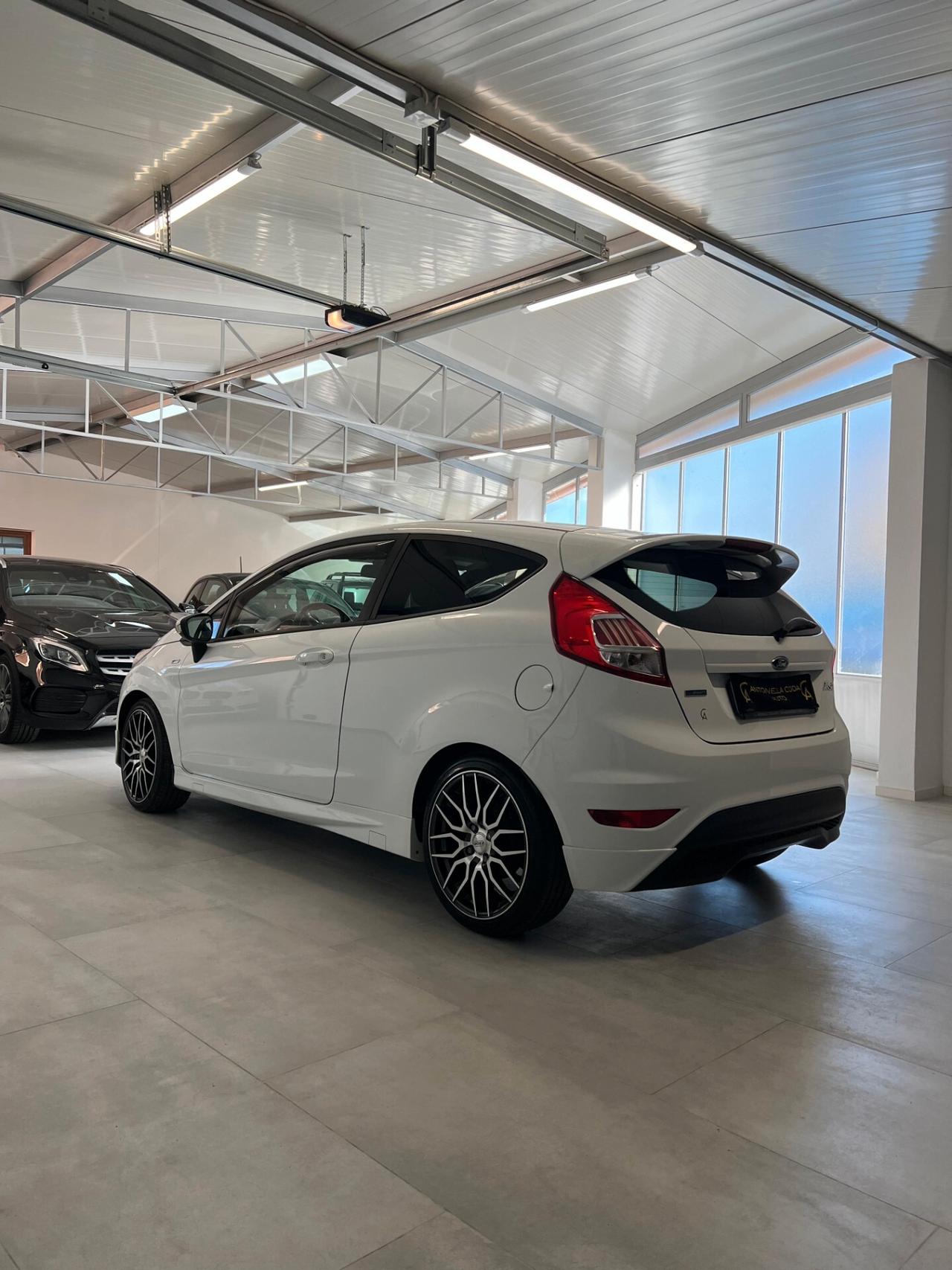 Ford Fiesta 1.0 EcoBoost 100CV 3 porte ST-Line