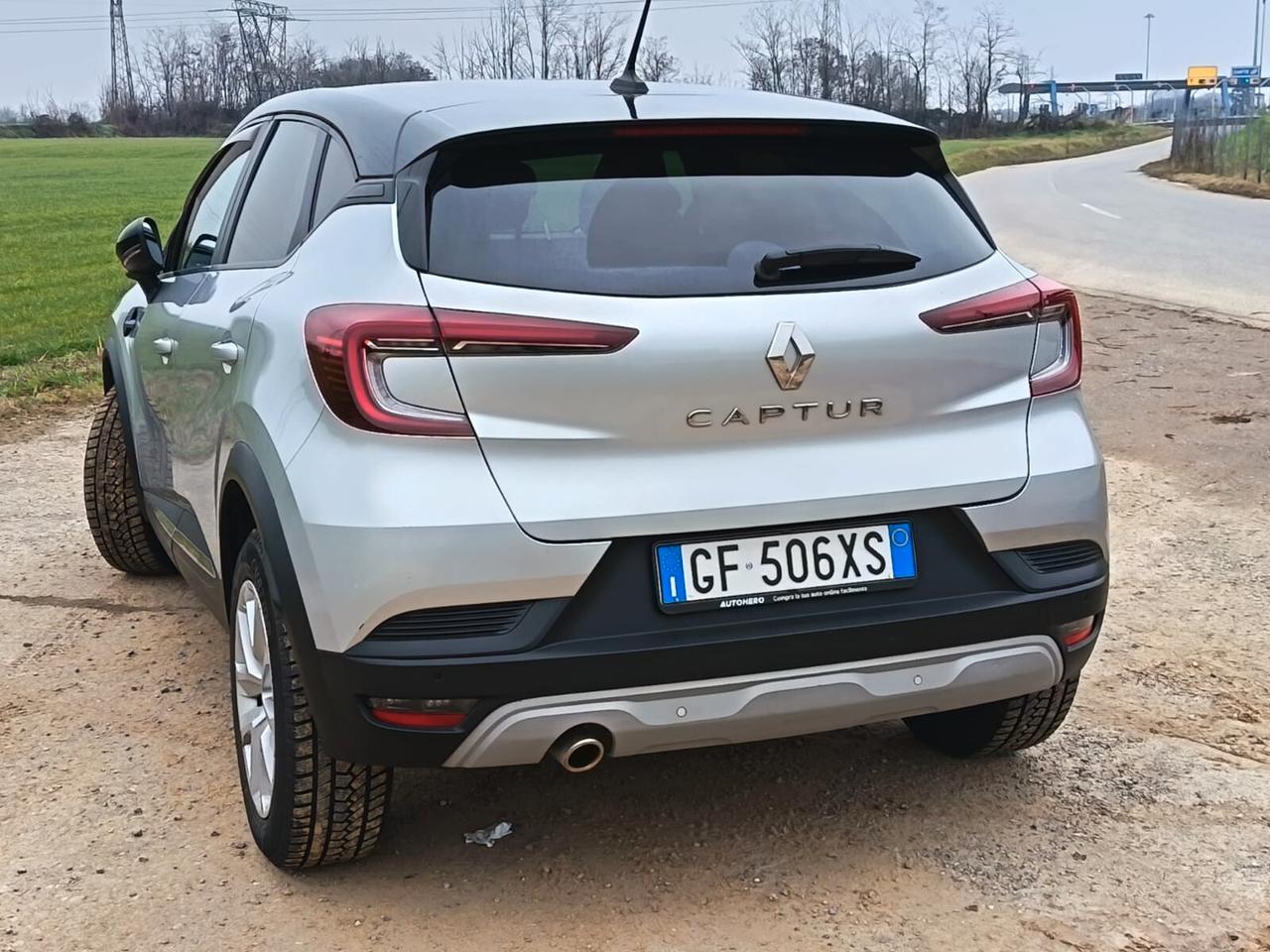 Renault Captur Mild Hybrid 140 CV RS Line