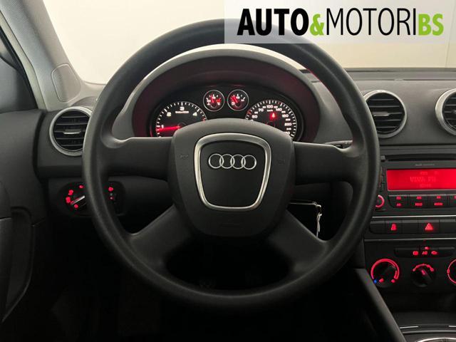 AUDI A3 SPB 1.6 TDI CR F.AP. Young Edition