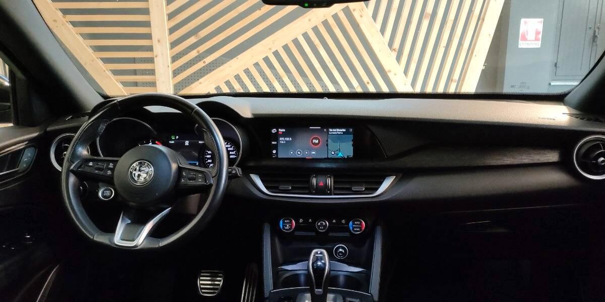 Alfa Romeo Stelvio 2.2 t Business rwd 160cv auto