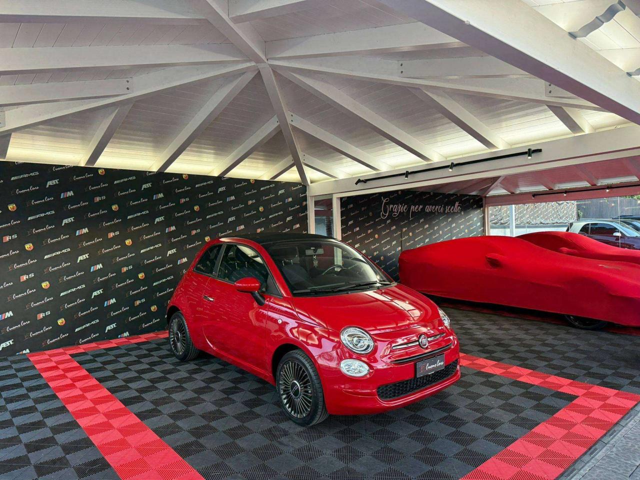 Fiat 500C 1.0 Hybrid Red