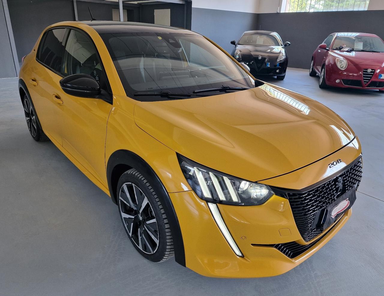 Peugeot 208 BlueHDi 102cv GT Line Euro6