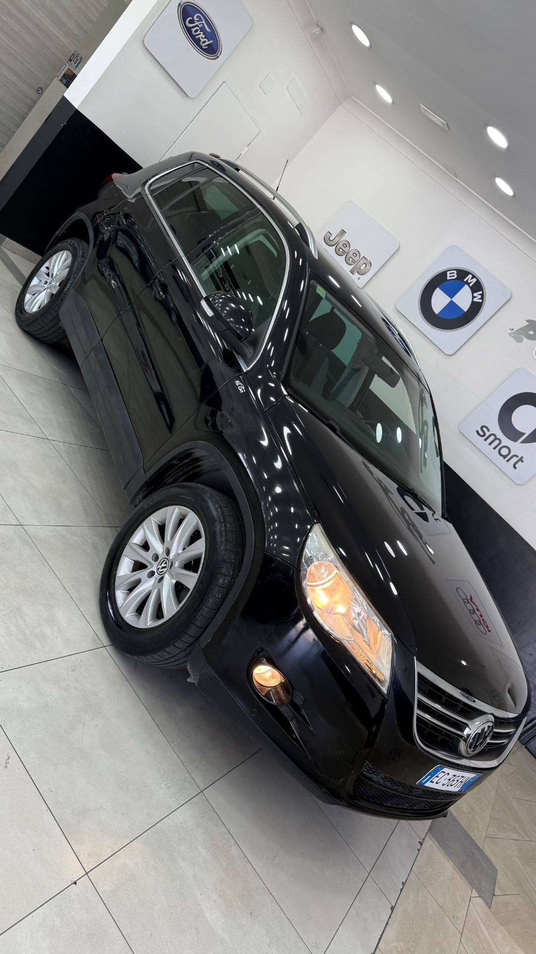 Volkswagen Tiguan 2.0 TDI DPF 4MOTION DSG Sport & Style