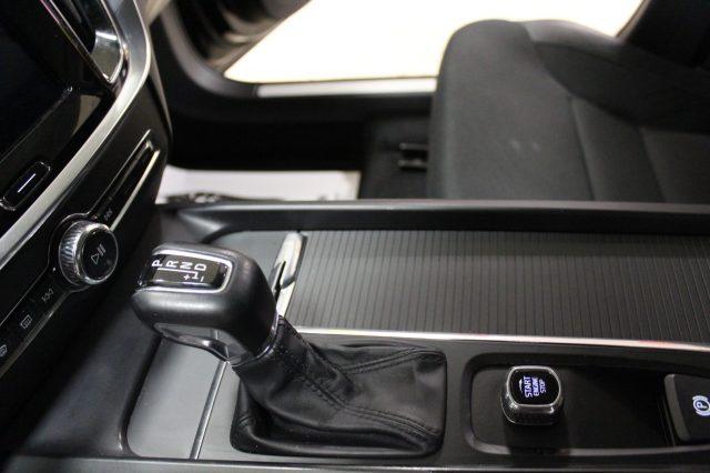 VOLVO V60 D3 Geartronic?LED-PELLE-CAMERA-NAVI-ECC?.?