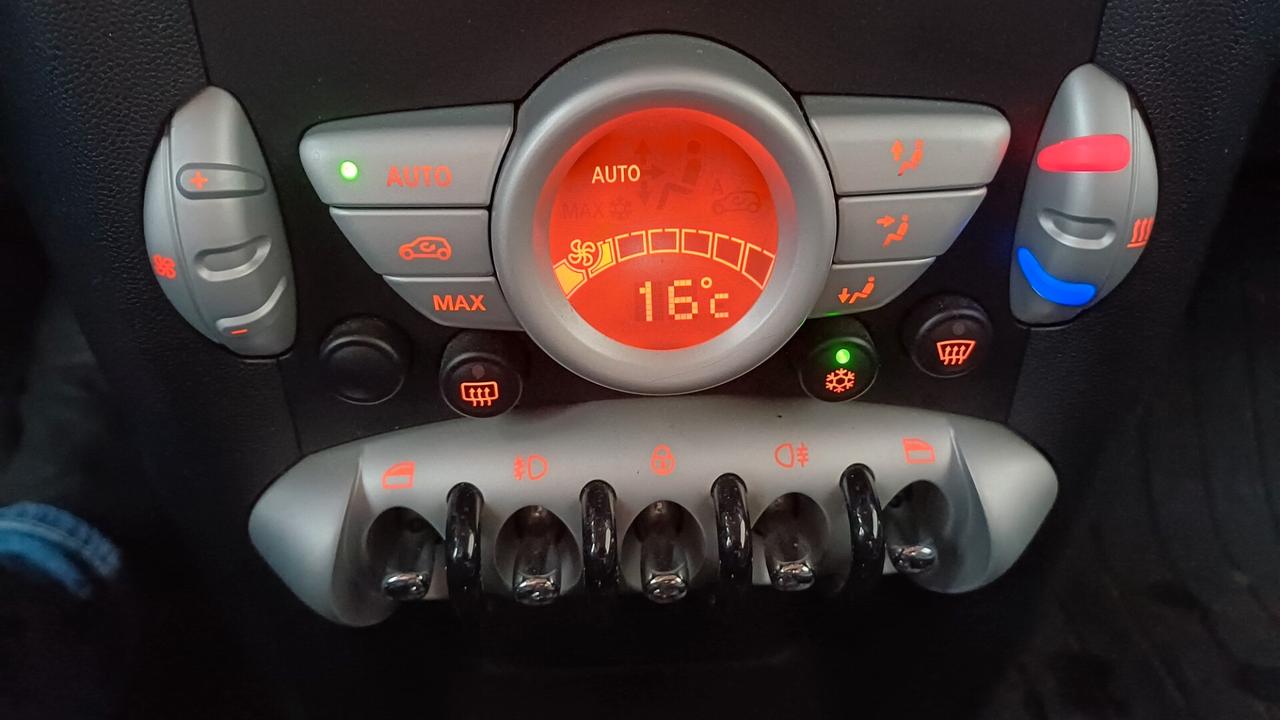 Mini 1.6 16V Cooper S R56 Hatchback 1.6 175cv