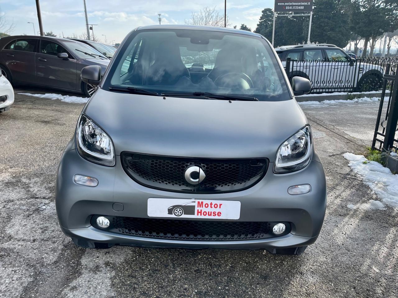 Smart ForTwo 70 1.0 twinamic allestimento brabus