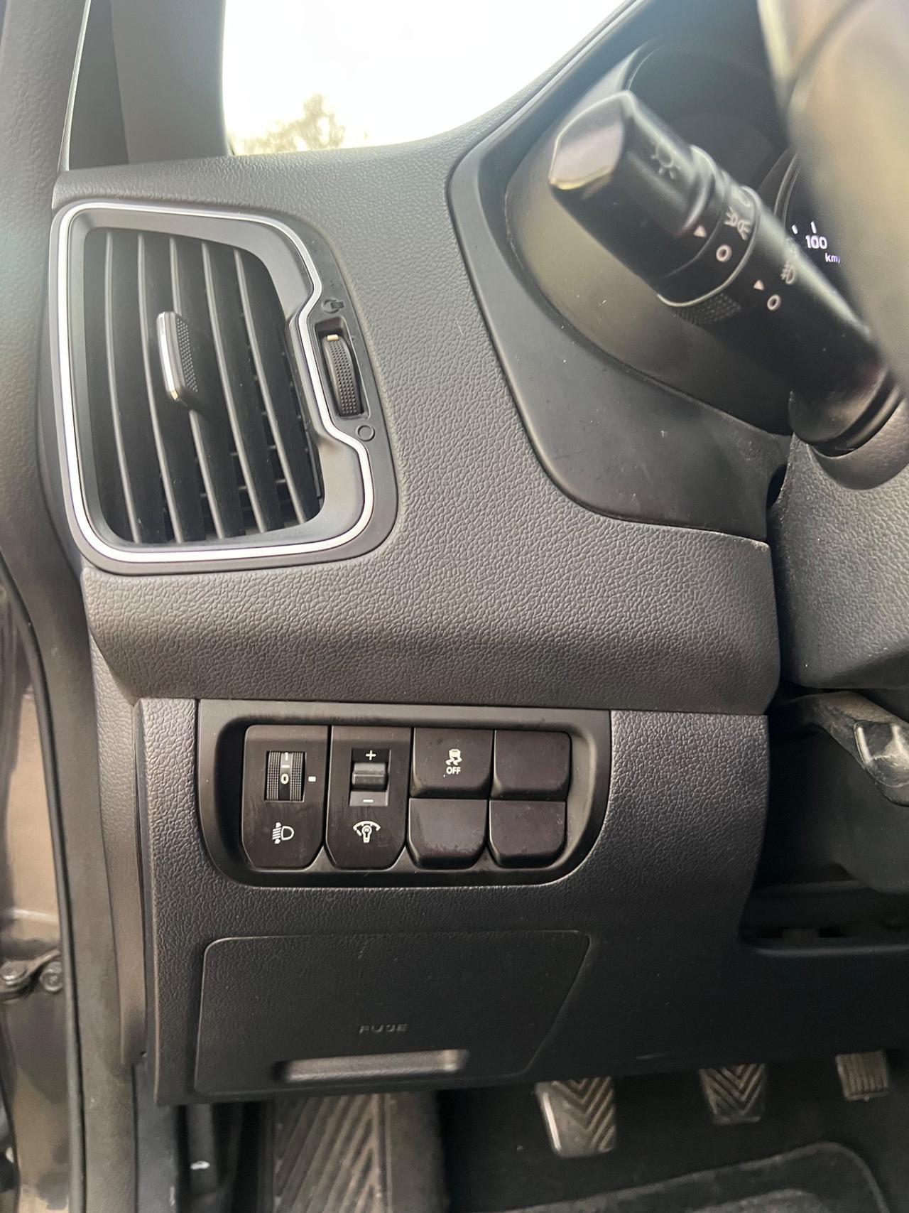 Kia Rio 1.2 5p.GPL NEOPATENTATI PERMUTE RATE GARANZIA