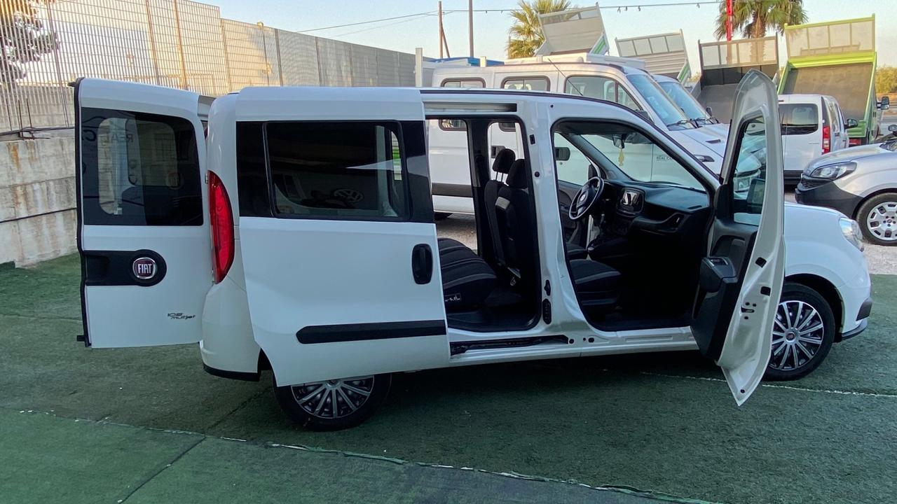 Fiat Doblo 1.6 Diesel Porte Posteriore + Gancio