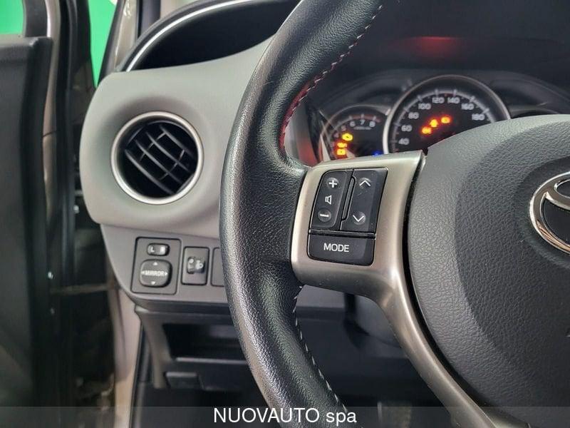 Toyota Yaris Yaris 1.0 5 porte Active