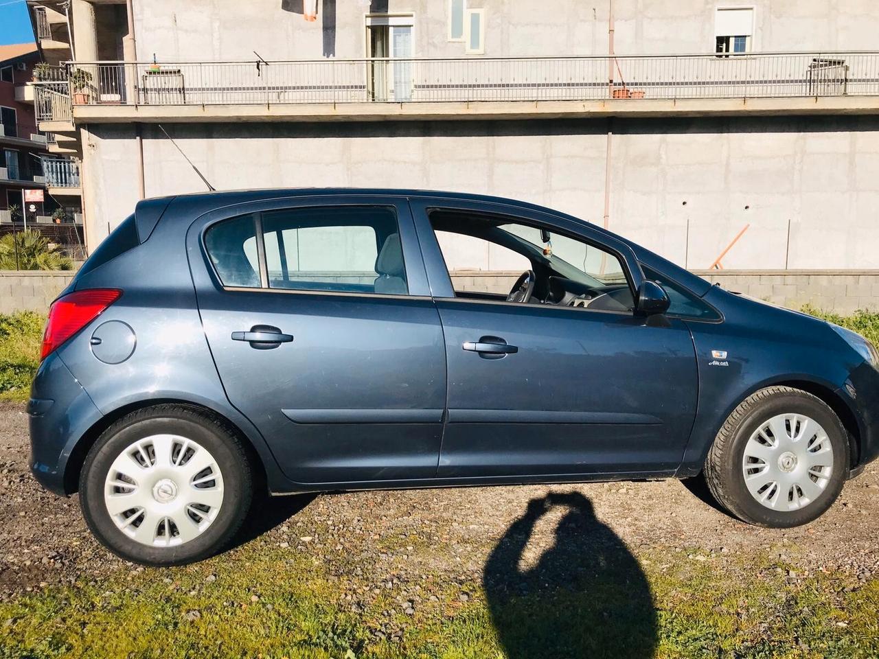 Opel Corsa 1.3CDTI NEOPATENTATI CHIAMA 2009