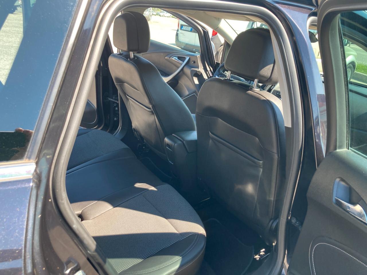 Opel Astra 1.7 CDTI 110CV Sports Tourer Cosmo