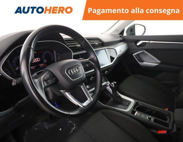 AUDI Q3 35 TFSI Business Advanced