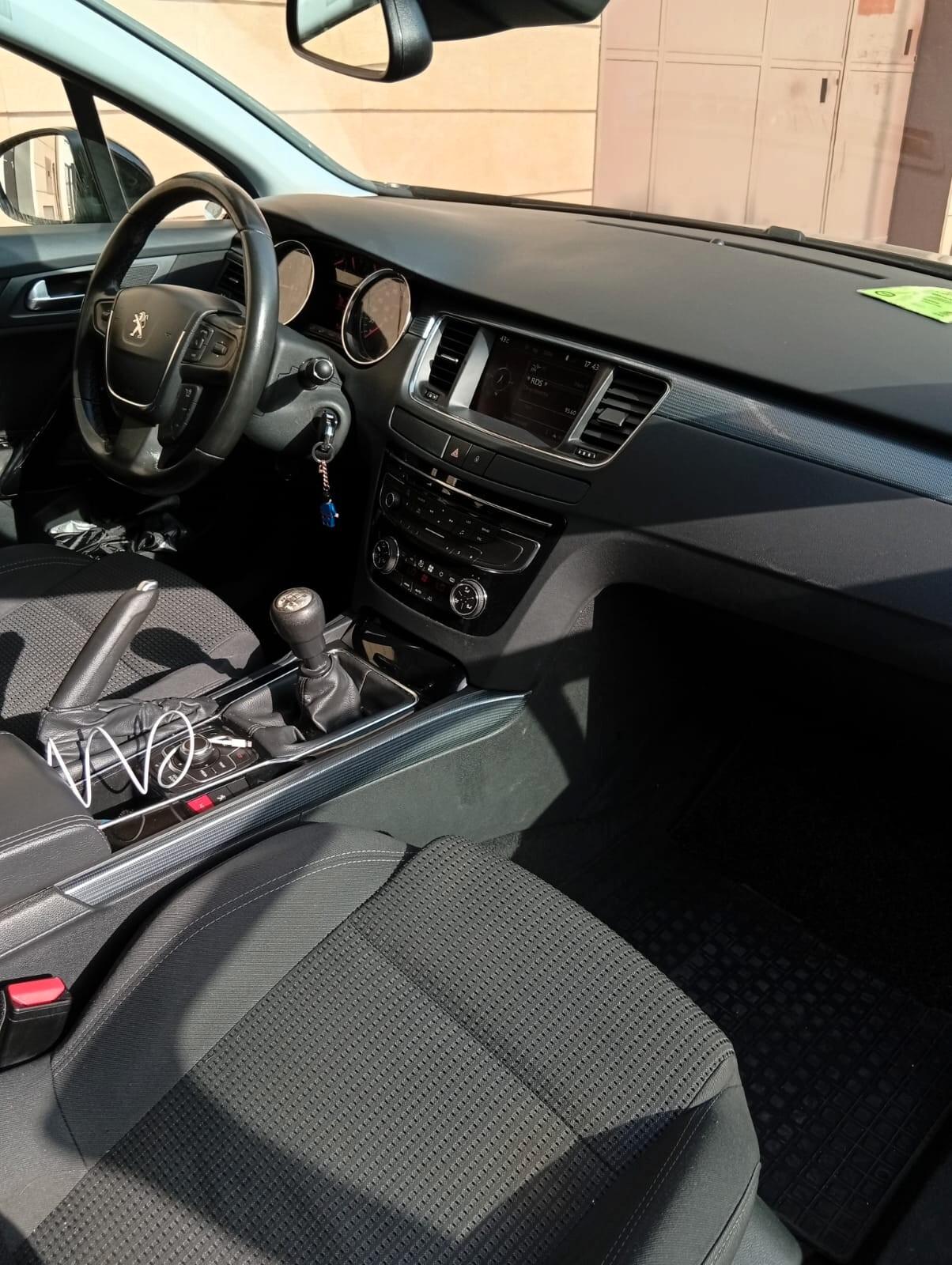Peugeot 508 2.0 HDi 140CV SW Ciel Allure