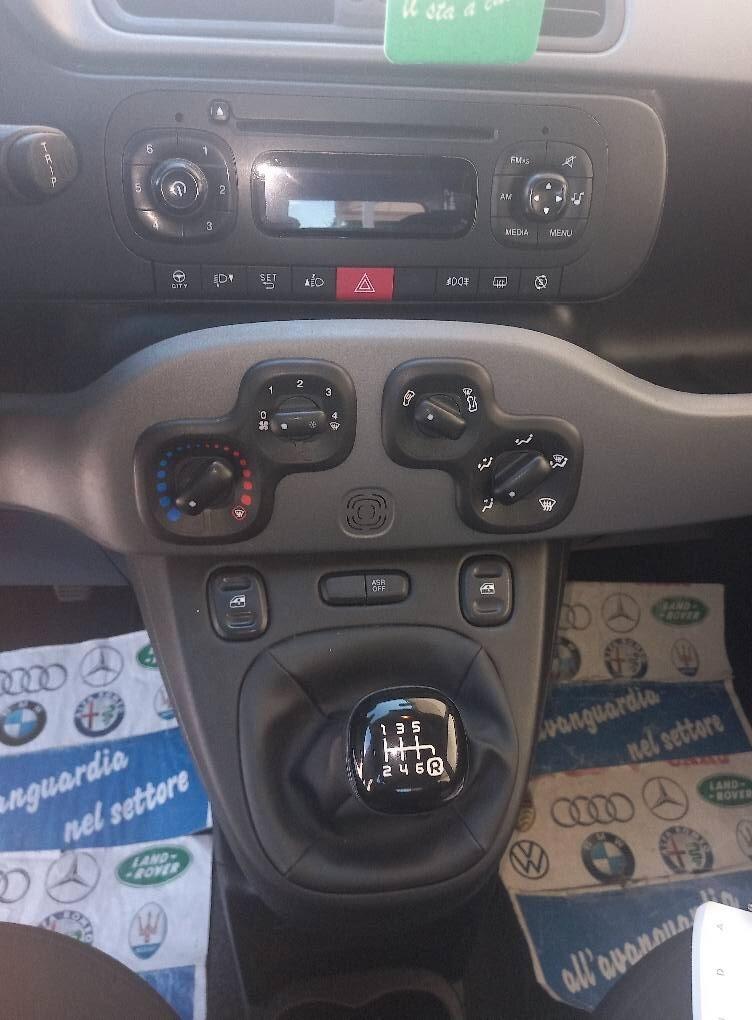 Fiat Panda 1.0 FireFly S&S Hybrid City Cross