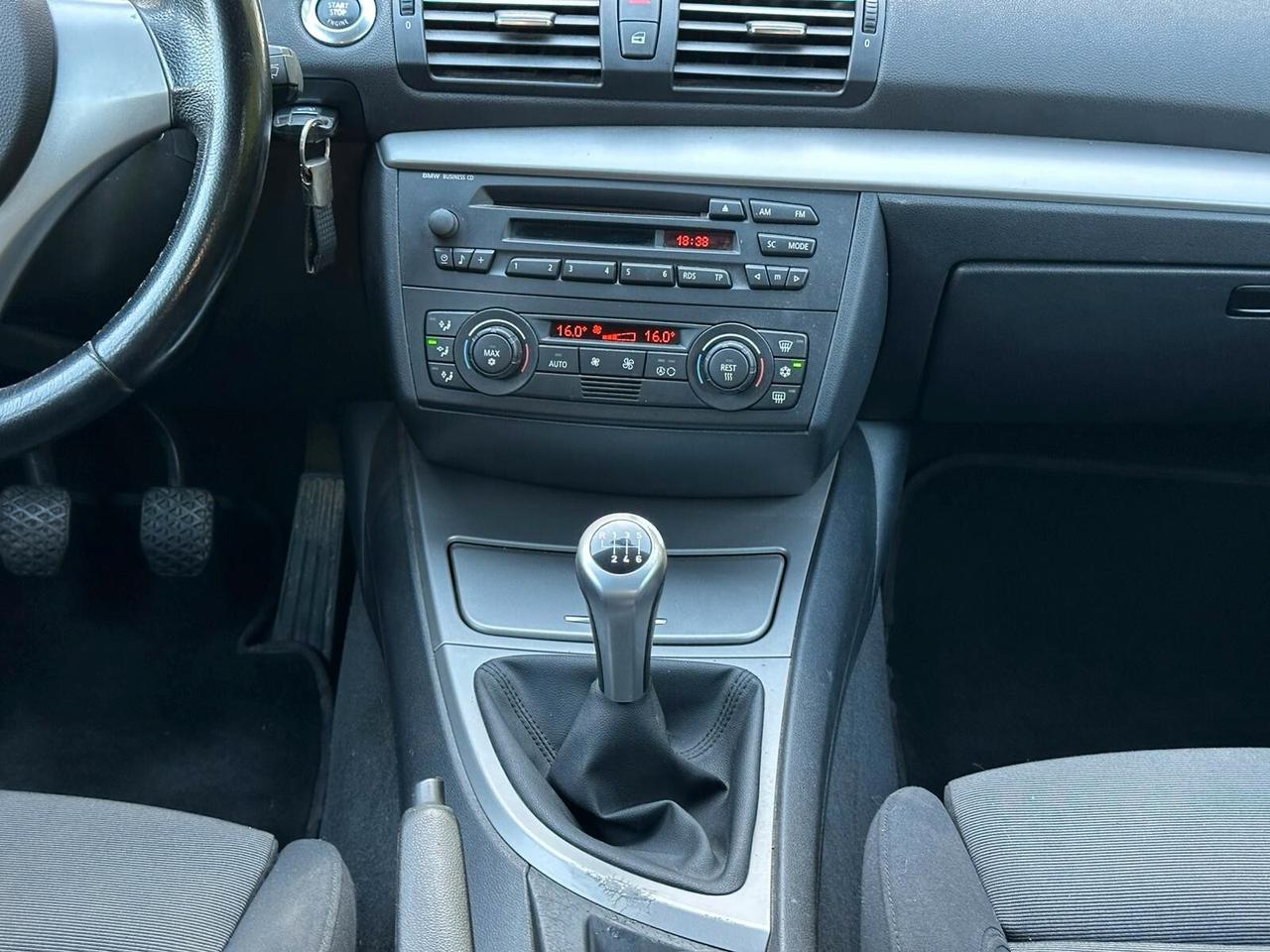 Bmw 118 118d cat 5 porte Futura