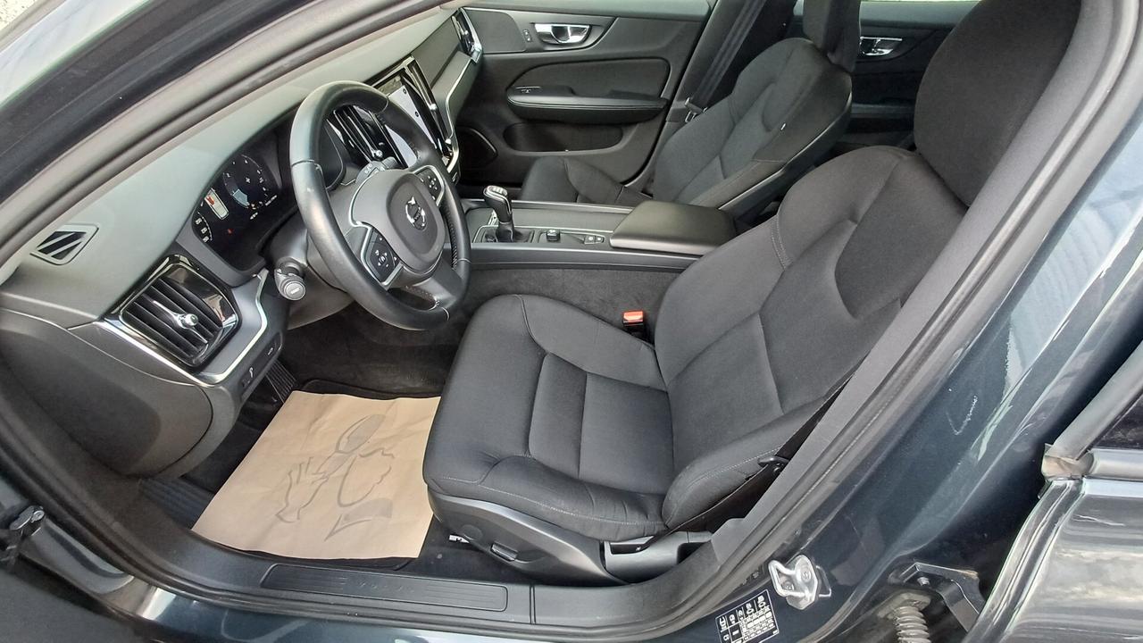 Volvo V60 D3 Business Plus Manuale + Finanziamento