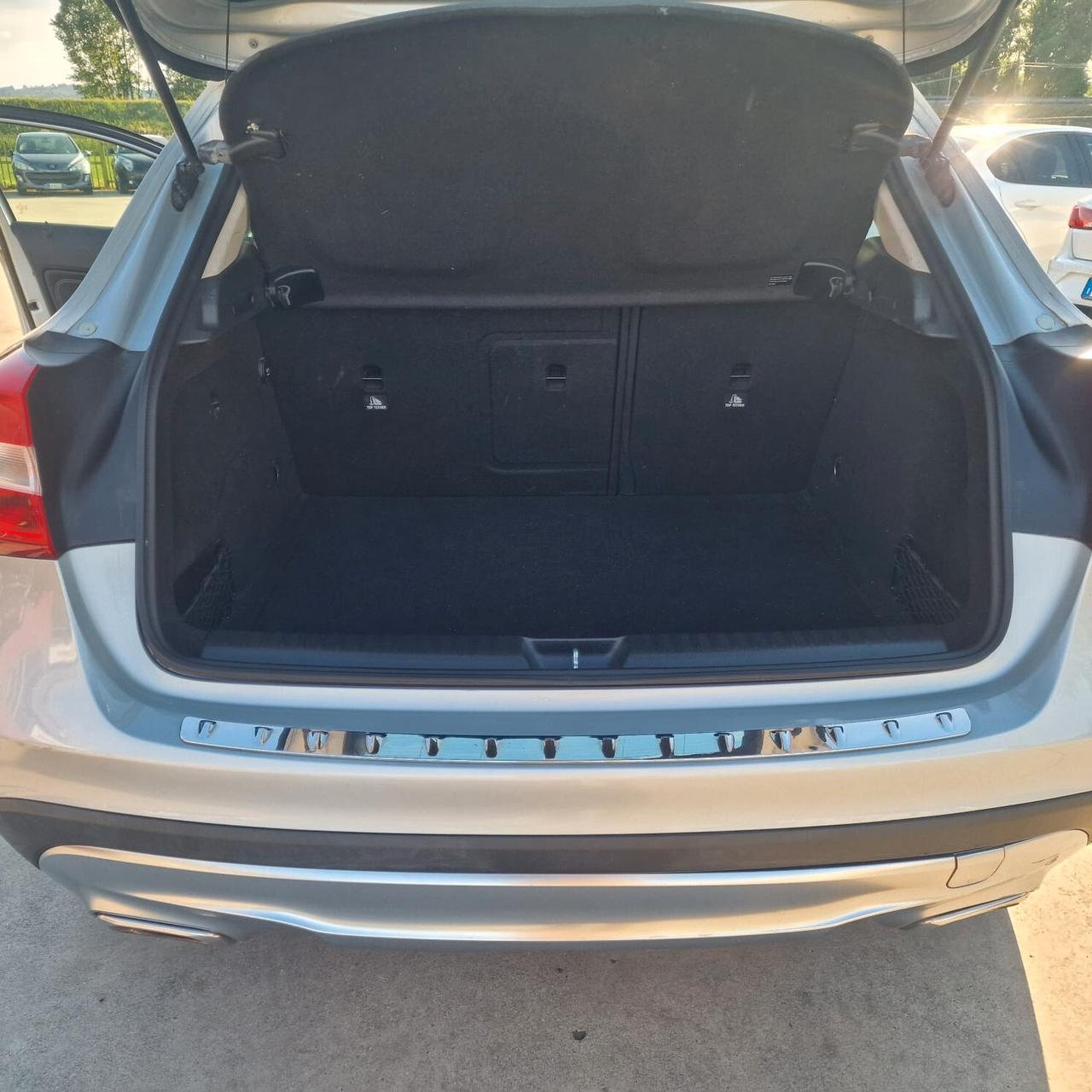 Mercedes-benz GLA 220 d Automatic Premium