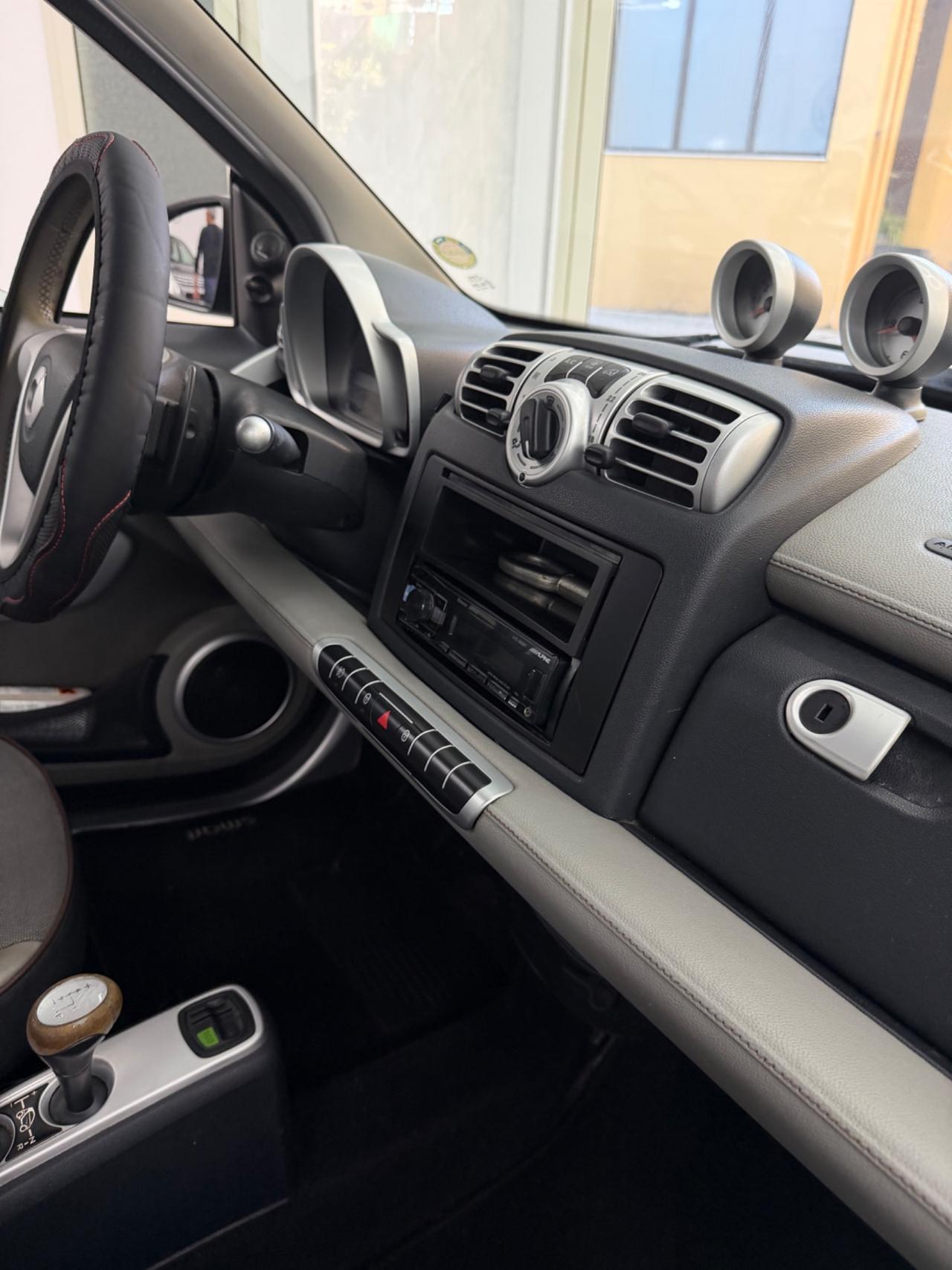 Smart ForTwo 1000 52 kW coupé passion