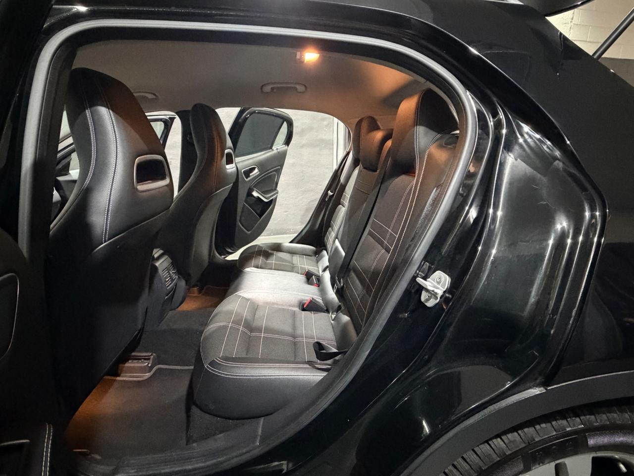 Mercedes-benz GLA 200 Executive