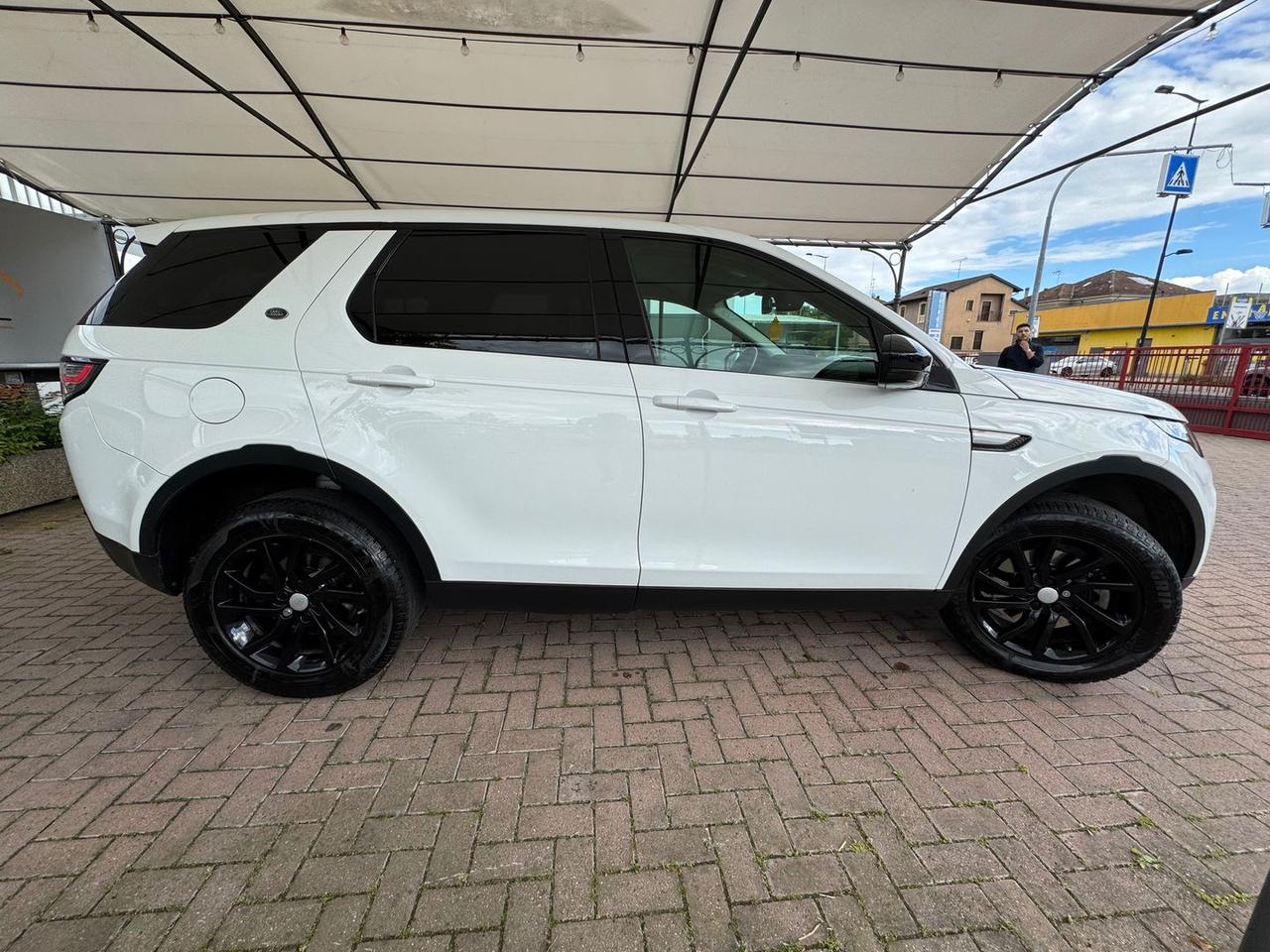 Land Rover Discovery Business Edition Premium Pure 2.0 TD4