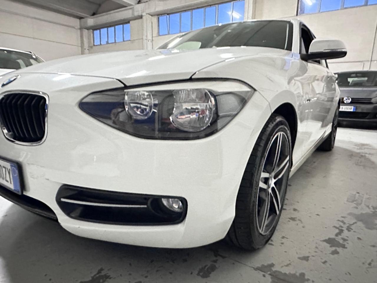 Bmw 116 116d 5p. Sport