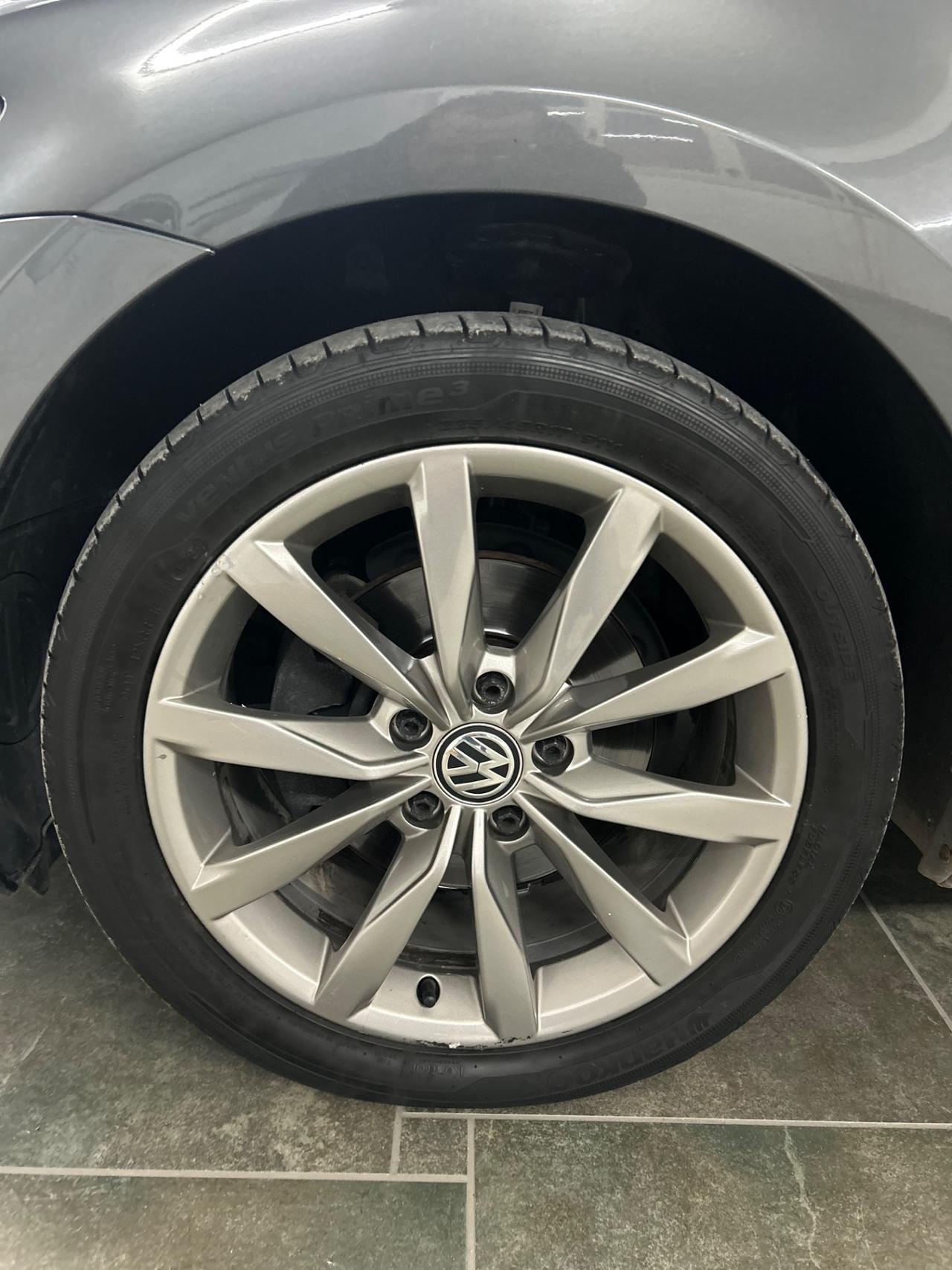 Volkswagen Golf 2.0 TDI DSG 5p. Executive BlueMotion Technology