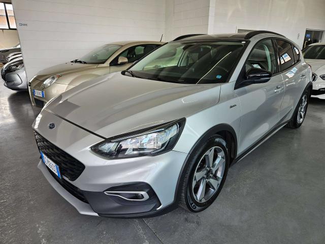Ford Focus 1.0 ecoboost h ST-Line s HYBRID NEOPATENTATI