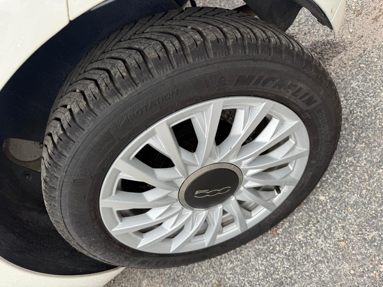 Fiat 500 Hybrid 70cv *TETTO PANORAMICO*