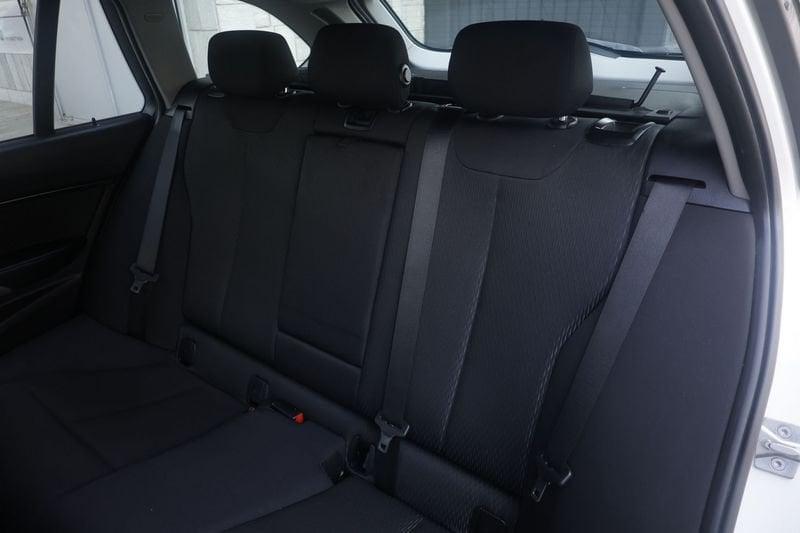 BMW Serie 3 BMW 318d Touring Business auto Unicoproprietario