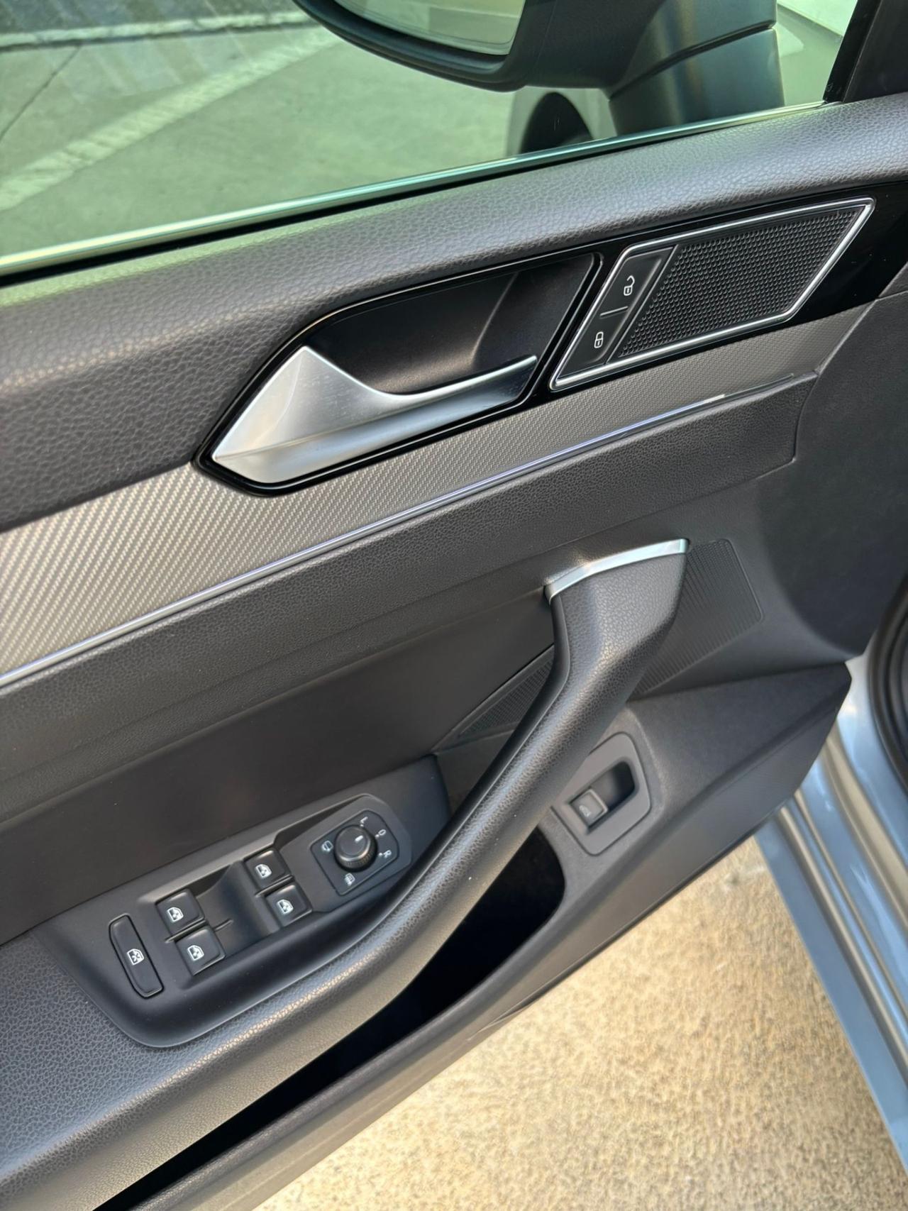 VOLKSWAGEN ARTEON 2.0 BI-TURBO 240CV R-LINE