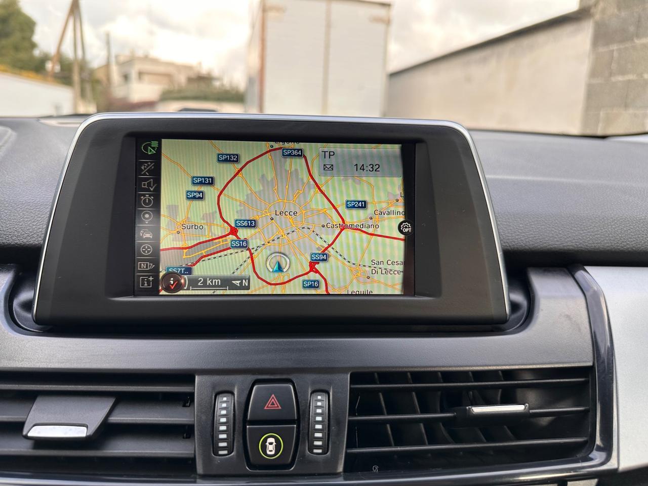 Bmw 216 220d Active Tourer Luxury