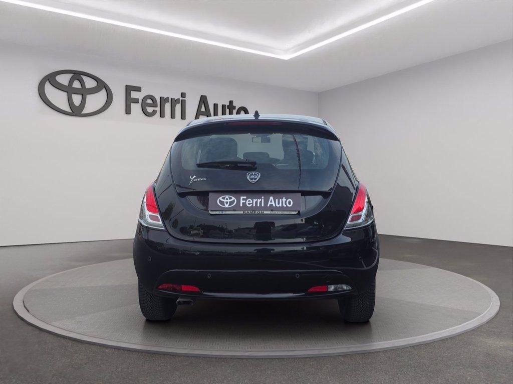 LANCIA Ypsilon 1.2 silver 69cv del 2017