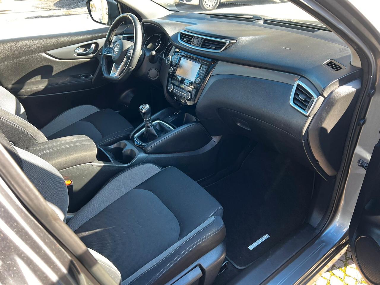 Nissan Qashqai 1.5 dCi N-Connecta