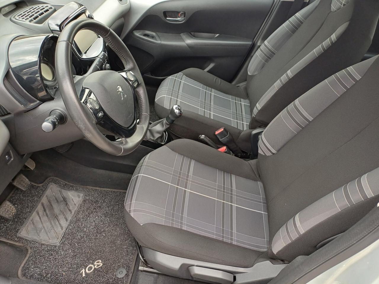 Peugeot 108 VTi 68 5 porte Allure