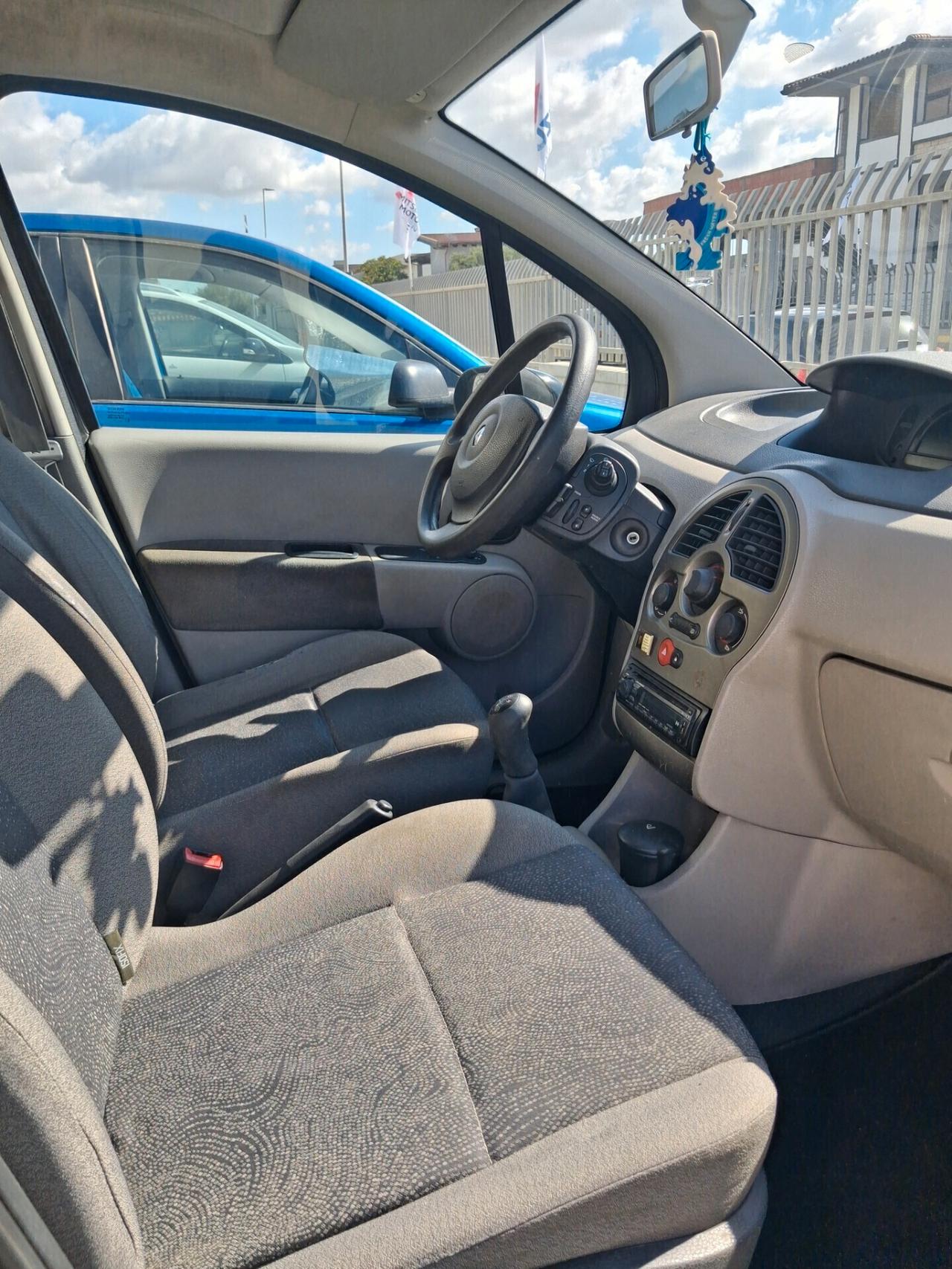 RENAULT Modus 1.500 dCi 85cv Confort Dynamique