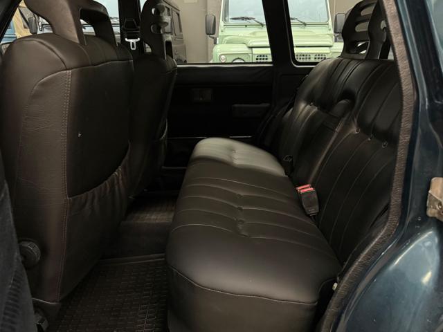 VOLVO 240 2.0 cat Station Wagon Polar