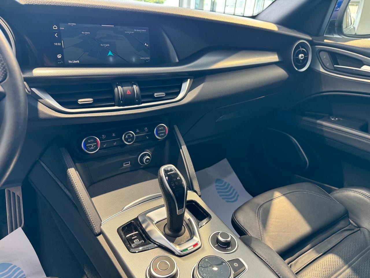 Alfa Romeo Stelvio 2.2 Turbodiesel 210 CV AT8 Q4 Veloce
