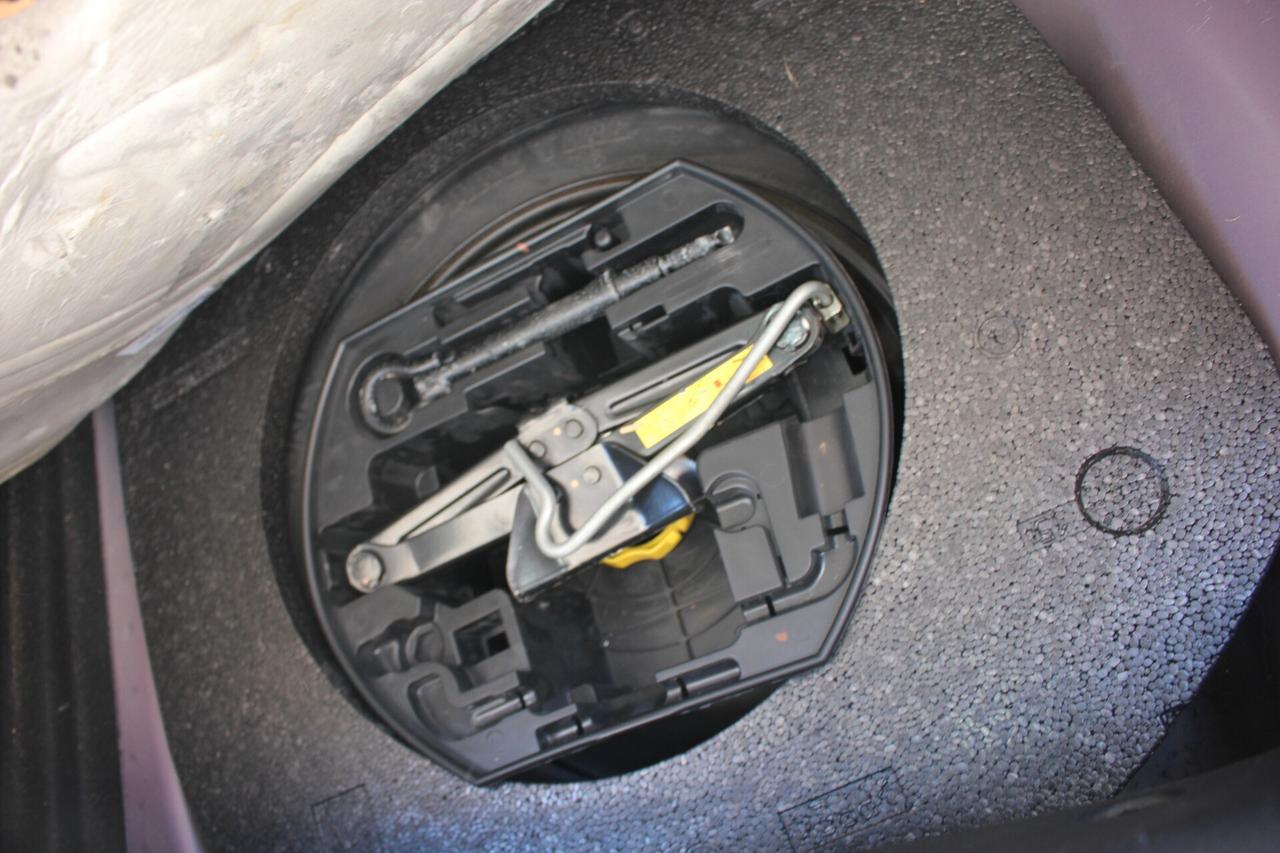 Citroen C3 1.4 hdi 70cv DISTRIBUZ OK GARANZIA 12M NEOPAT OK