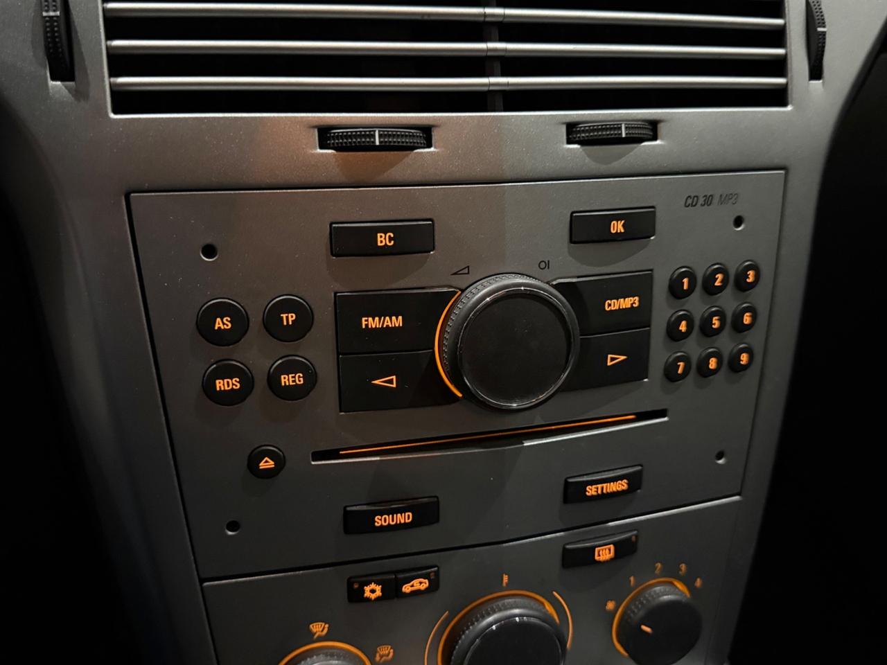 Opel Astra 1.7 CDTI 110CV/Kw81 Per Neopatentati