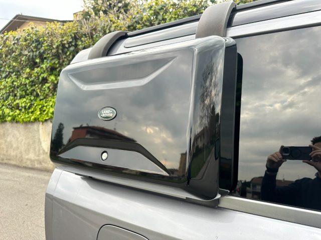 LAND ROVER Defender 90 3.0D I6 200 CV AWD Auto S BLACK PACK