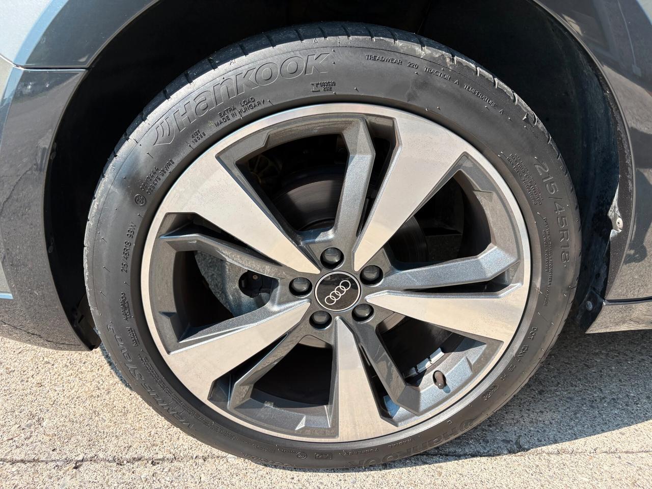 Audi A1 allstreet 30 TFSI S tronic Identity Contrast