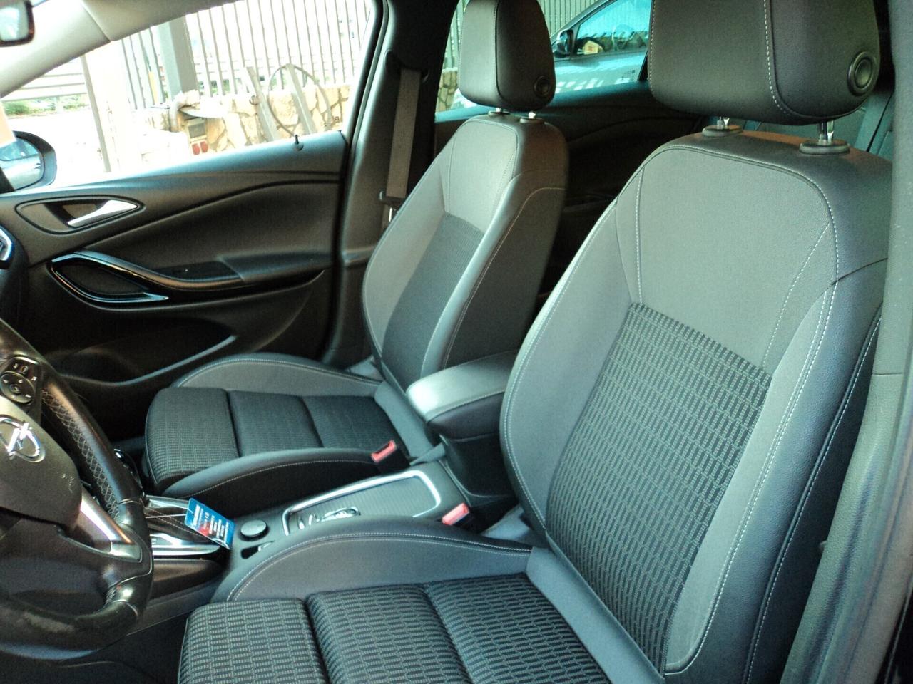 Opel Astra 1.5 CDTI AT9 Sports Tourer Ultimate