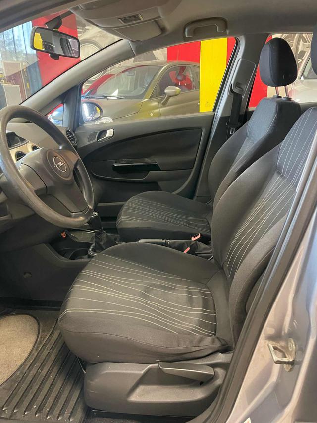 OPEL Corsa 1.2 5 porte Cosmo