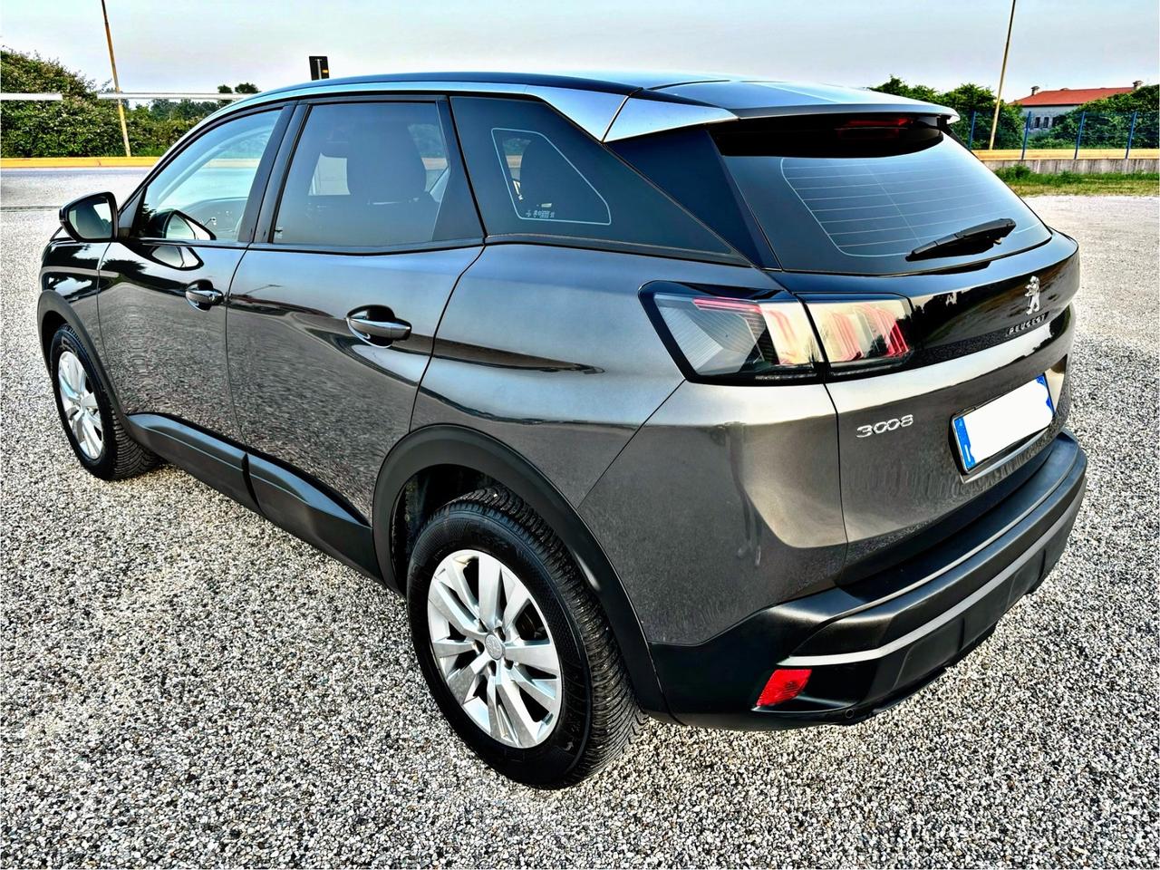 Peugeot 3008 BlueHDi 130 S&S EAT8 Allure Pack