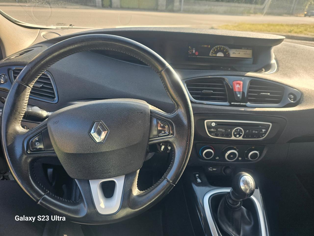 Renault Scenic Scénic X-Mod 1.6 Attractive