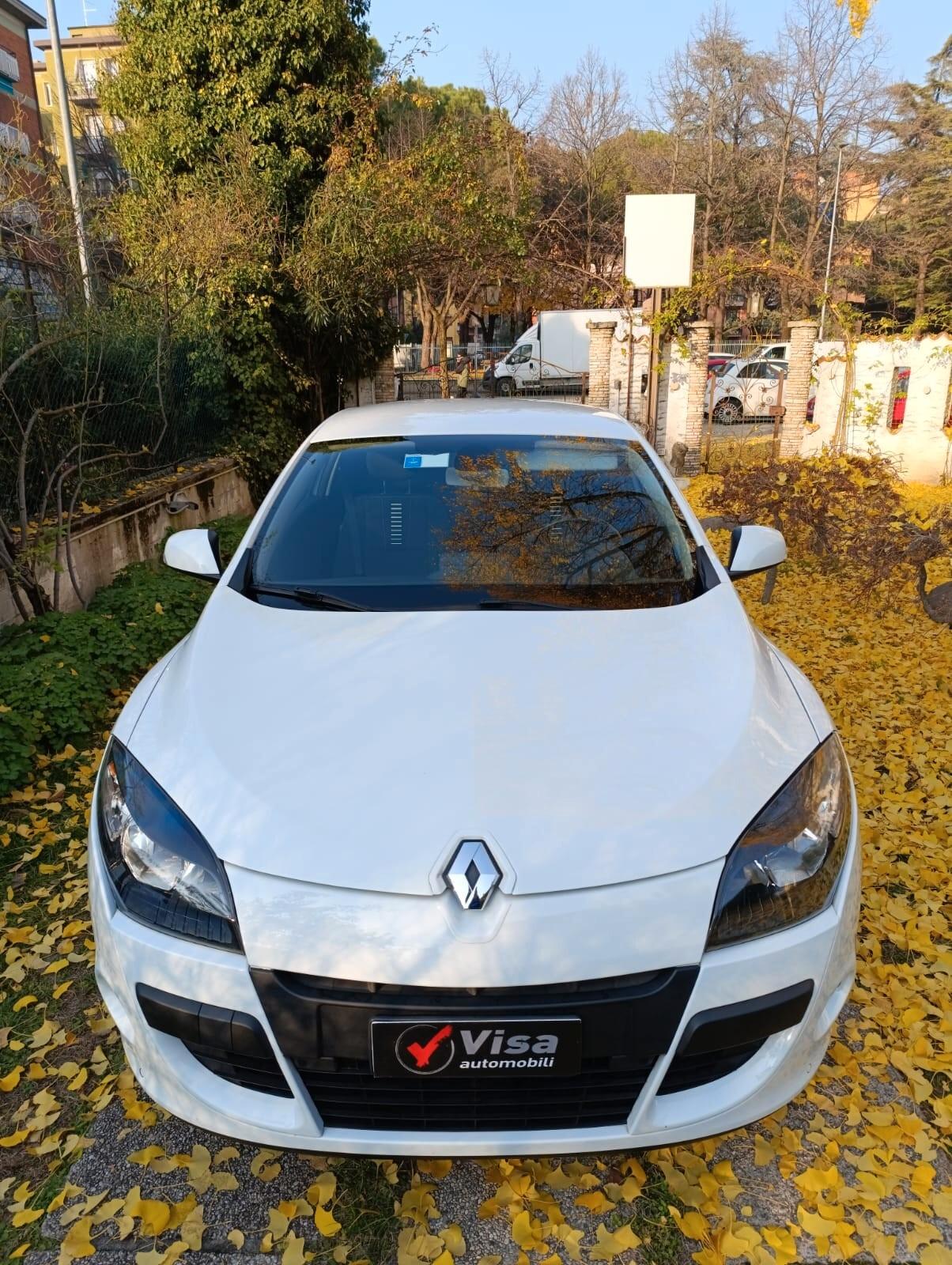 Renault Megane Coupé 1.5 dCi - Neopatentati #GM